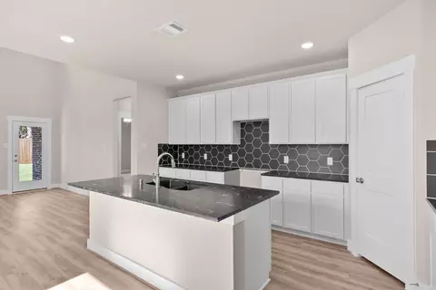 21443 Gazania Daisy Ln, Tomball, TX 77377