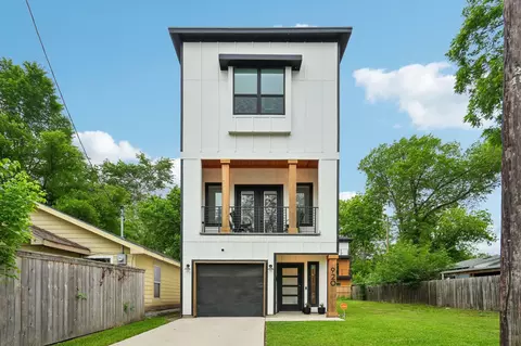 920 Muncie Ave, Dallas, TX 75212
