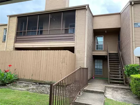 10555 Turtlewood Ct #2703, Houston, TX 77072