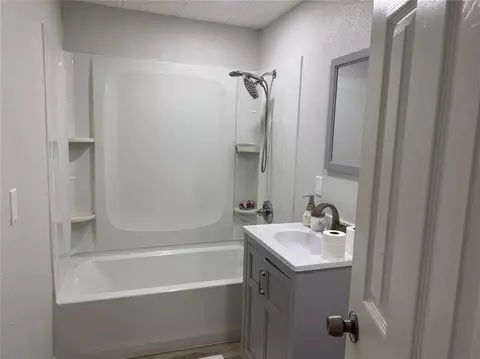 Bath - 585 River Oaks Dr, Trinity, TX 75862 photo 2 of 3