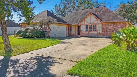 1006 Bolton Dr, Missouri City, TX 77489