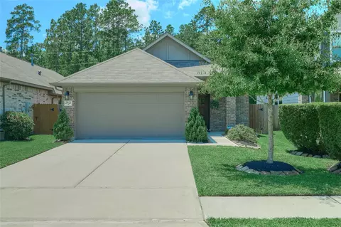 2921 Yaupon Grove Ln, Conroe, TX 77385