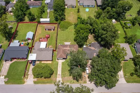 View/Area - 7280 Click Dr, Beaumont, TX 77708 photo 1 of 10