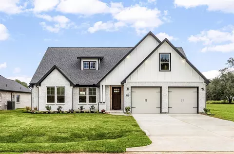 15388 Sandtrap Dr, Waller, TX 77484