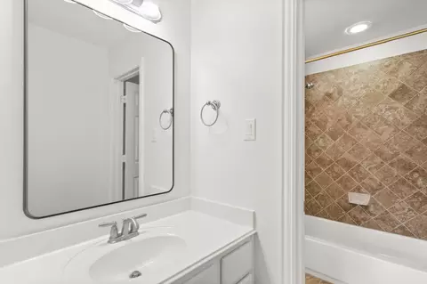 Bath - 18339 First Bend Dr, Cypress, TX 77433 photo 4 of 6