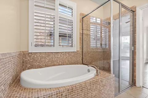 Bath - 18339 First Bend Dr, Cypress, TX 77433 photo 2 of 6