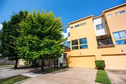 2320 Jackson St, Houston, TX 77004