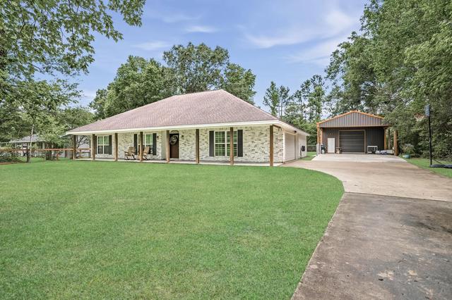 8235 Keith Rd, Lumberton, TX 77657