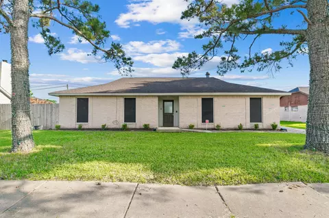 7003 Rockergate Dr, Missouri City, TX 77459