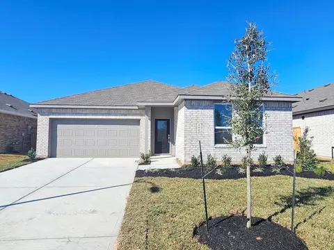 9330 Golden Dorado Ln, Baytown, TX 77521