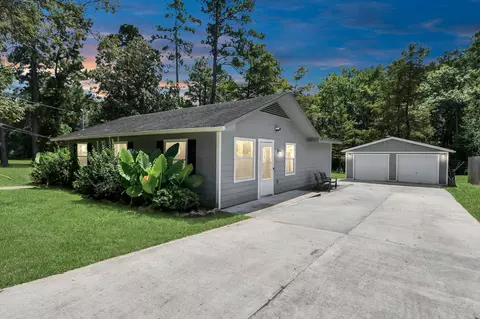 238 Waterfall Dr, Huffman, TX 77336