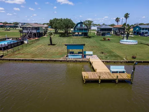 1981 County Road 291, Sargent, TX 77414