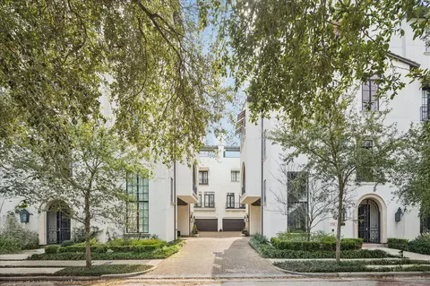 2411 Rosamond St #A, Houston, TX 77098