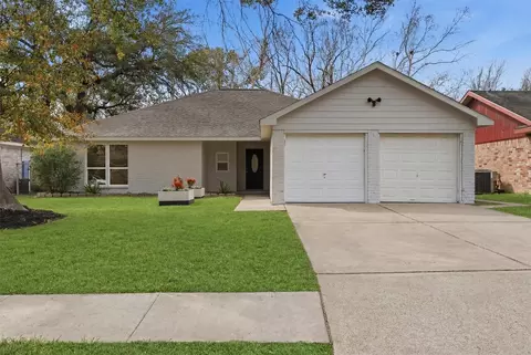 16255 Summer Wind Dr, Houston, TX 77090