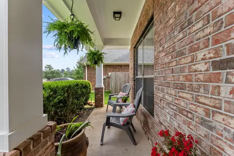 2106 Leaf Meadows Ct, Spring, TX 77386 photo 7
