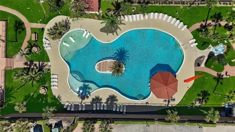 9520 Seawall Blvd #315, Galveston, TX 77554
