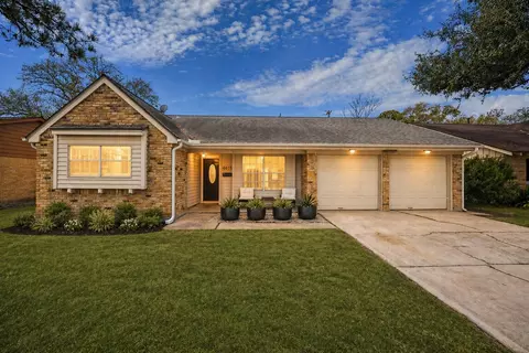 4415 Grass Valley St, Houston, TX 77018