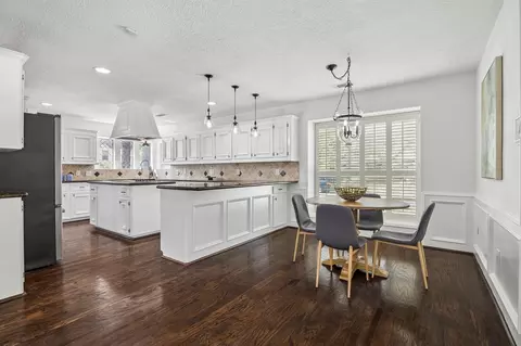 Kitchen - 9718 Oxted Ln, Spring, TX 77379 photo 3 of 3