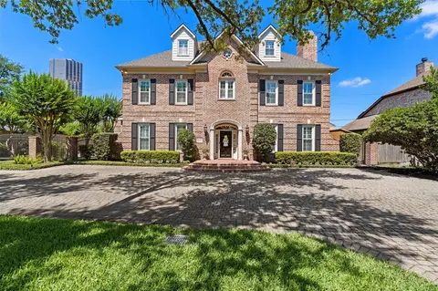 1434 Chimney Rock Rd, Houston, TX 77056