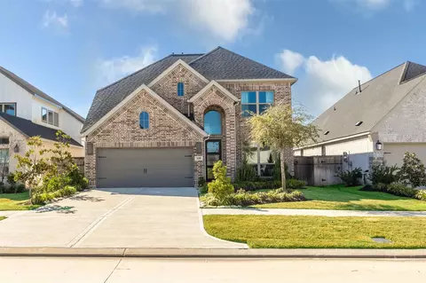 5210 Birch Shadow Dr, Fulshear, TX 77441