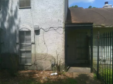 12411 W West Village Dr #E, Houston, TX 77039