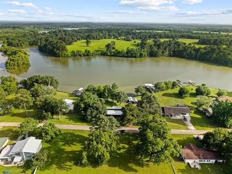 View/Area - 1445 Tara Dr, Trinity, TX 75862 photo 3 of 10