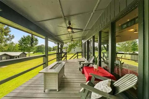 Exterior - 1445 Tara Dr, Trinity, TX 75862 photo 6 of 10