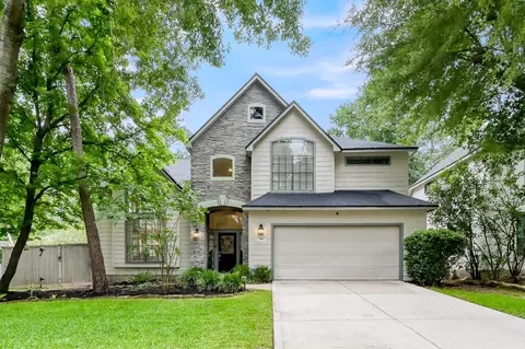 94 N Cochrans Green Cir, The Woodlands, TX 77381