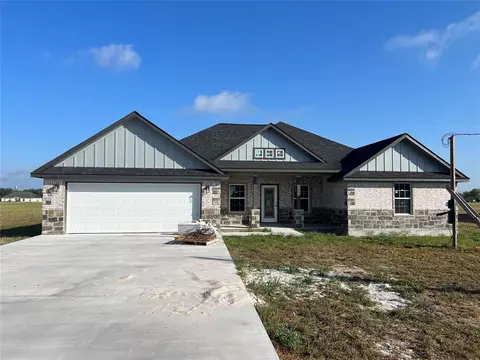 920 Angus Trl, Angleton, TX 77515 photo 1