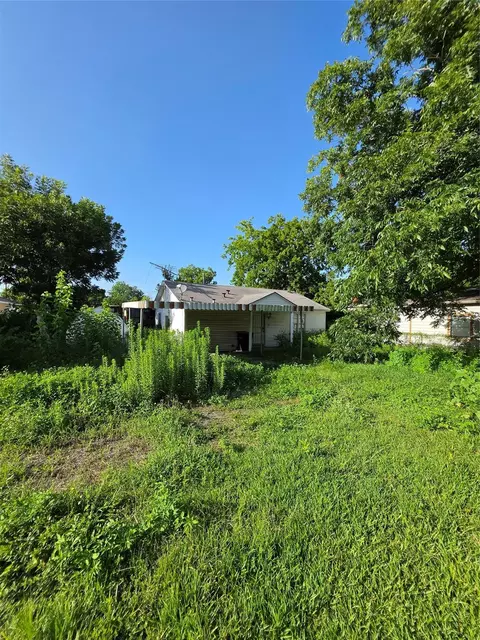 14221 Garber Ln, Houston, TX 77015