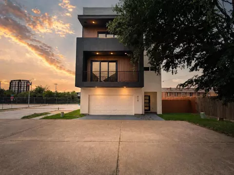 9716 Kapri Ln, Houston, TX 77025