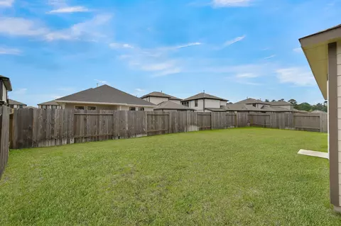 Exterior - 14309 Ash Tree Dr, Conroe, TX 77302 photo 3 of 3
