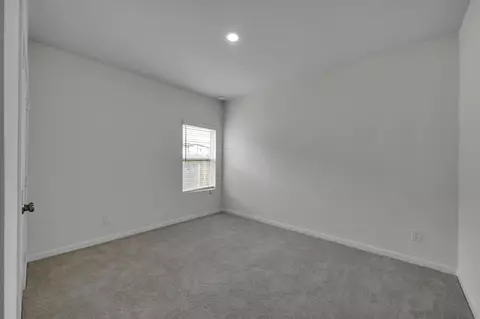 Bedroom - 14309 Ash Tree Dr, Conroe, TX 77302 photo 2 of 3