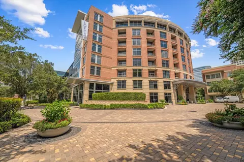 1901 Post Oak Blvd #104, Houston, TX 77056