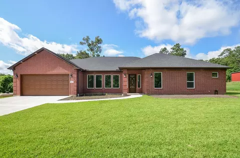 15215 Butterfly Ln, Plantersville, TX 77363