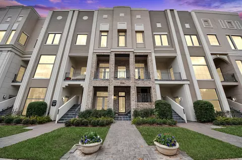 1406 Lake Pointe Pkwy, Sugar Land, TX 77478