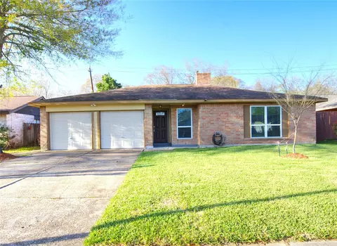12619 Fern Forest Dr, Houston, TX 77044