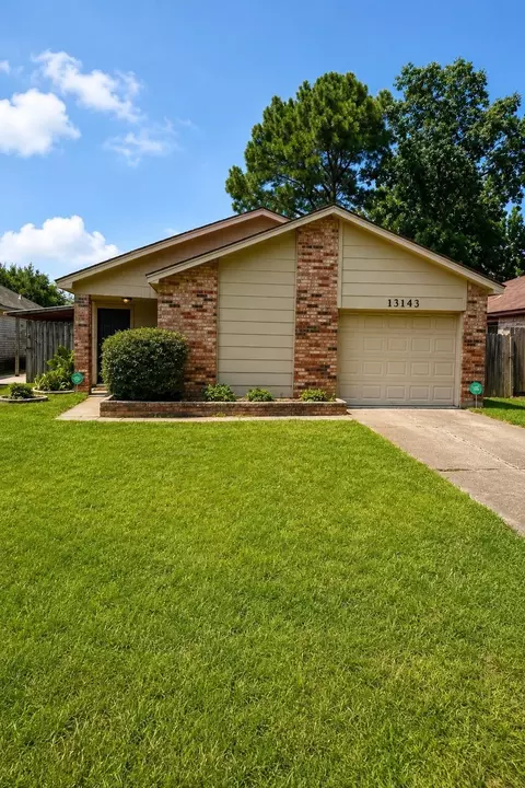 13143 Bamboo Forest Trl, Houston, TX 77044