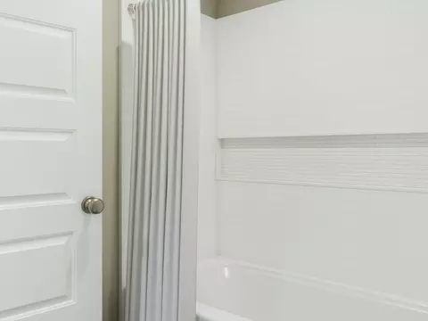 Bath - 2978 Sir Ian Blake Dr, Conroe, TX 77301 photo 4 of 4