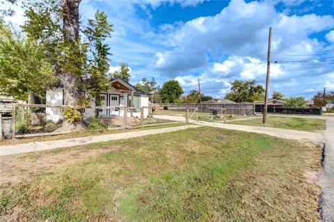 4049 Lucille St #ABC, Houston, TX 77026