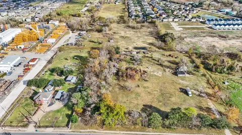 13015 Cullen Blvd, Houston, TX 77047
