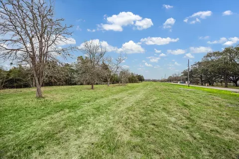 19503 Old Galveston Rd, Webster, TX 77598