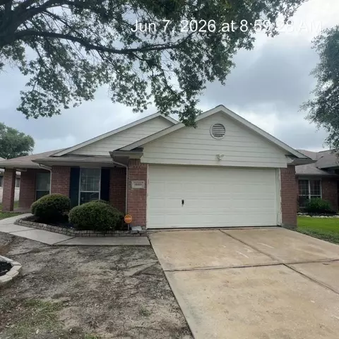 10310 Mills Run Dr, Houston, TX 77070