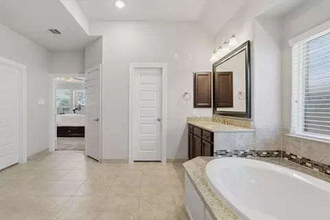 Entry Way - 24603 Morgan Pines Ct, Spring, TX 77389 photo 5 of 11