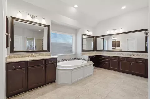 Bath - 24603 Morgan Pines Ct, Spring, TX 77389 photo 1 of 3