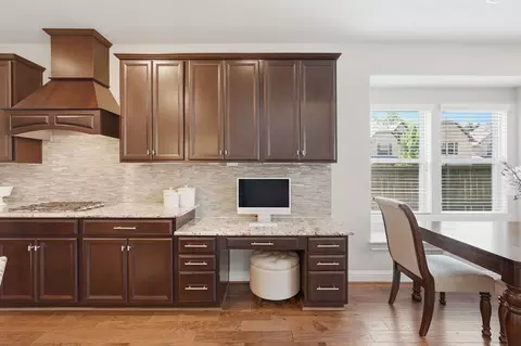 Kitchen - 24603 Morgan Pines Ct, Spring, TX 77389 photo 4 of 5
