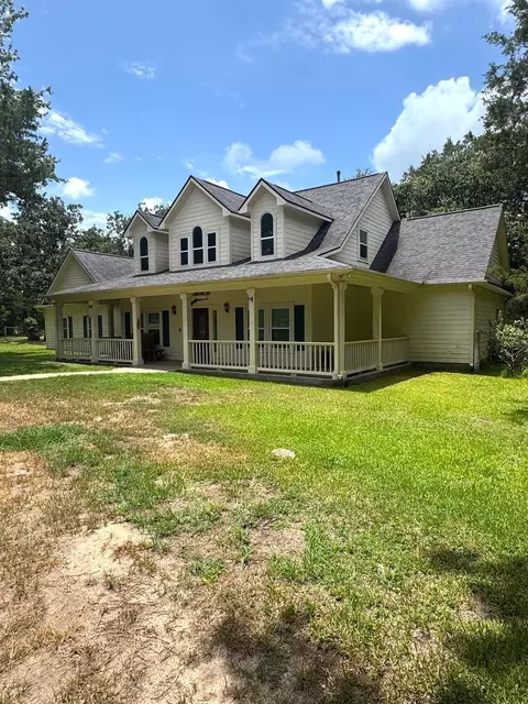 1211 Sommy Ln, Bellville, TX 77418
