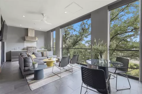 2710 Steel St #405, Houston, TX 77098