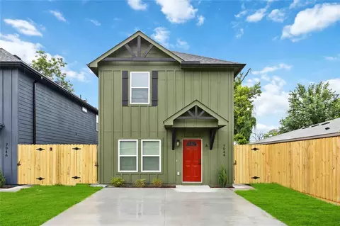 7944 Fields St #A/B, Houston, TX 77028