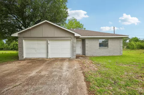 306 S Holmes St, La Porte, TX 77571